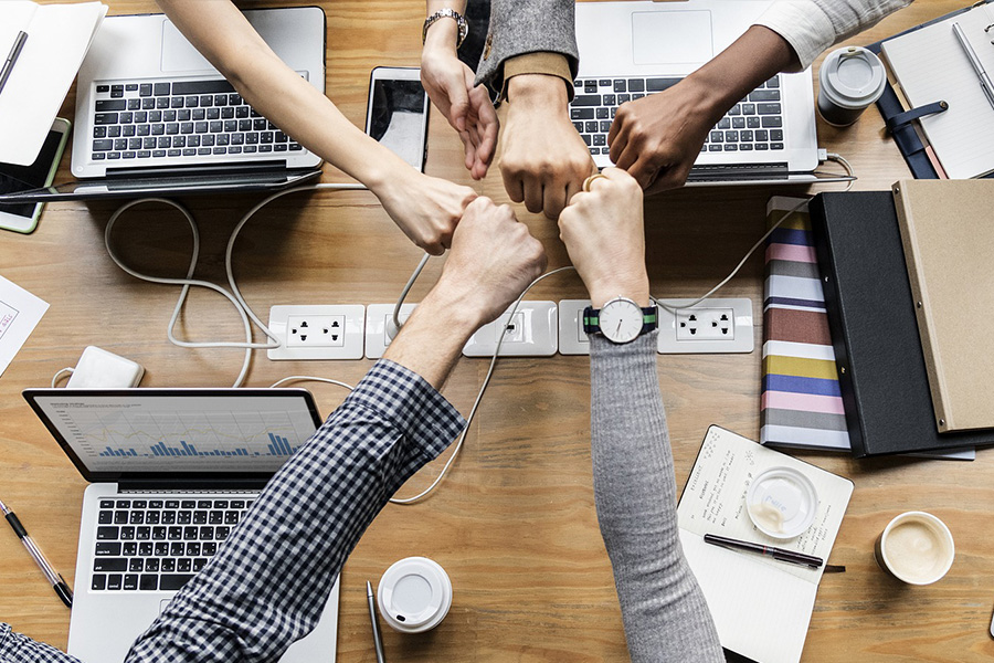 Dienstleistungen nach Ma�